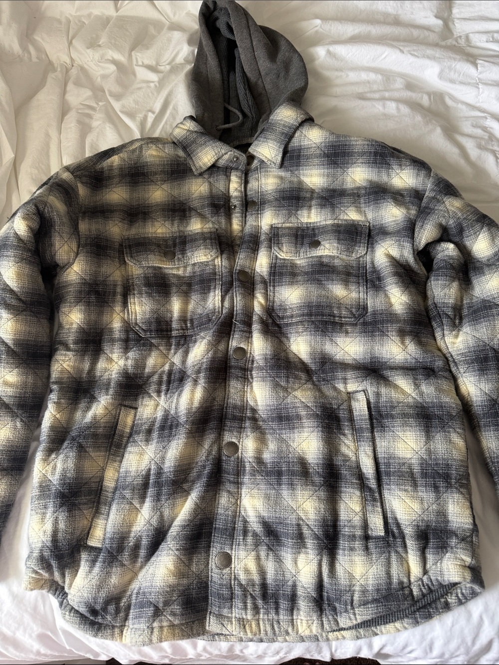 American Eagle Outfitters Quilted Plaid Hooded Shirt Jacket - Gray & off white